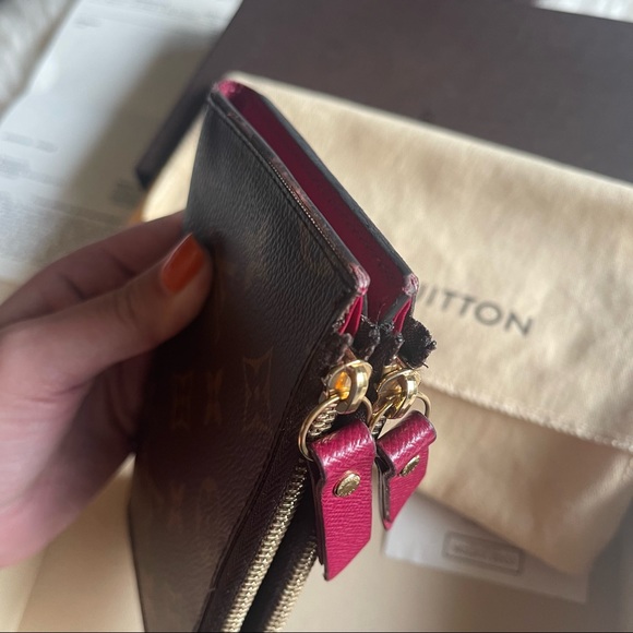 Louis Vuitton Adele Fuchsia Compact Wallet - Picture 13 of 17